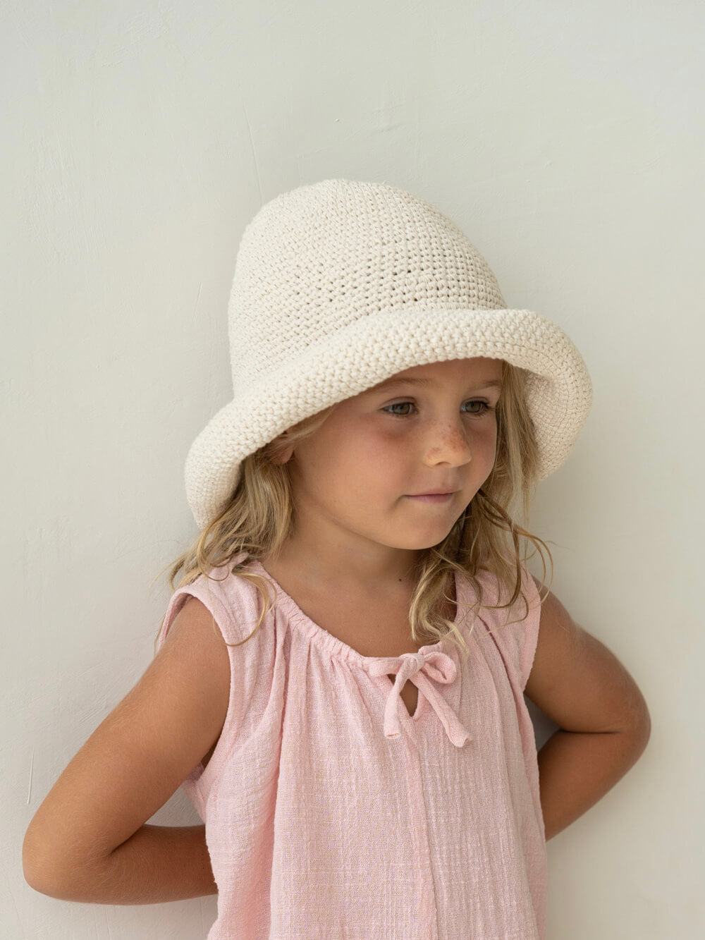 Crochet Bucket Hat - Ecru