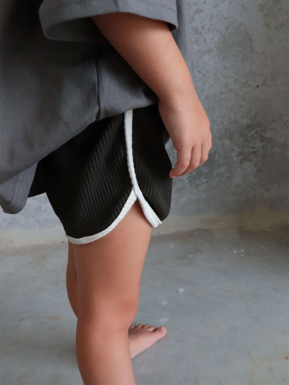 Rib Track Shorts - Black